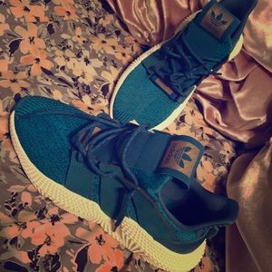 *SALE!* Adidas Turquoise propheres